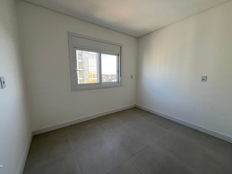 APARTAMENTO 2 DORMITÓRIOS COM VISTA MAR E SERRA: 9ª foto da galeria de imagens do imóvel