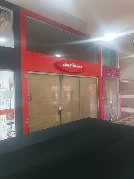 Loja com 36m² privativos bem localizada, no shopping Lynemar Capão: 3ª foto da galeria de imagens do imóvel