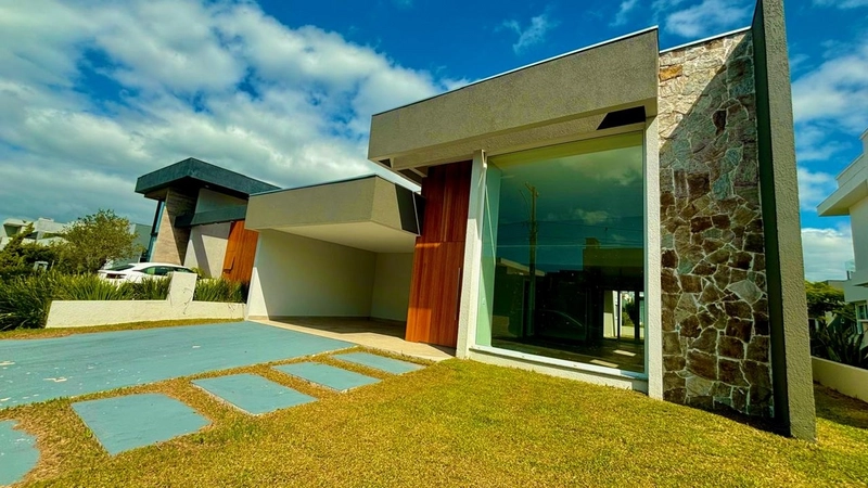 Casa térrea - 04 suítes - Cond Dubai Resort - Capão da Canoa: 3ª foto da galeria de imagens do imóvel