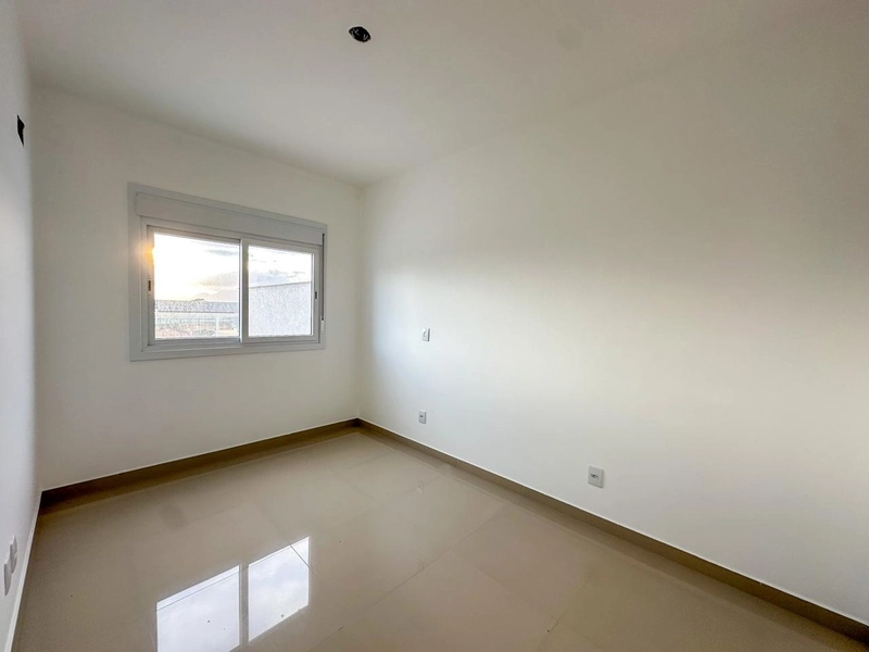 Apartamento 02 dormitórios/suíte com Terraço - Capão da canoa: 9ª foto da galeria de imagens do imóvel
