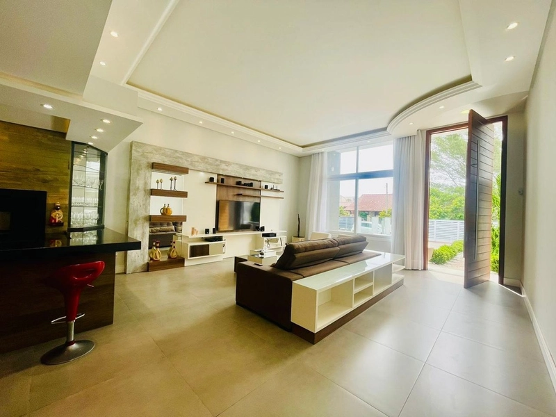 Casa Térrea 3 Dormitórios Com piscina ( Xangri-lá ): 8ª foto da galeria de imagens do imóvel