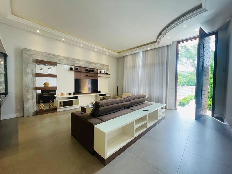 Casa Térrea 3 Dormitórios Com piscina ( Xangri-lá ): 4ª foto da galeria de imagens do imóvel