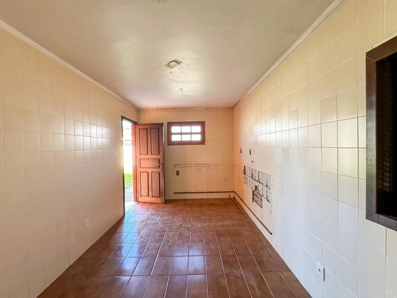 Casa Comercial ideal para clinica ou Coworking Avenida Poti Capão: 21ª foto da galeria de imagens do imóvel