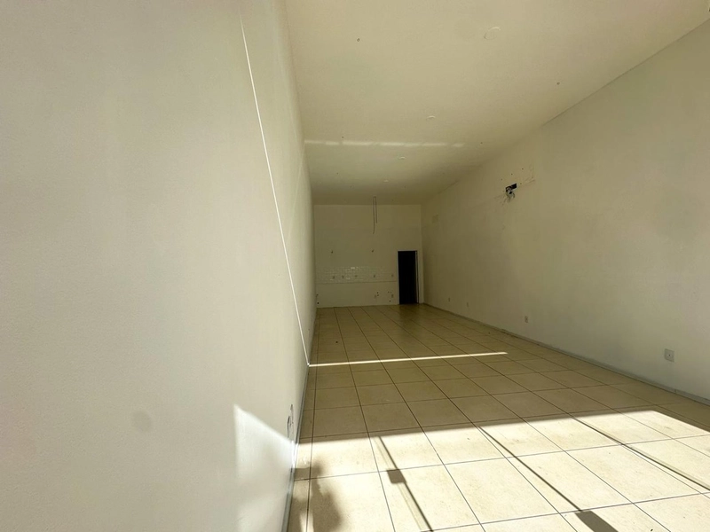 Excelente oportunidade de aluguel de uma linda loja em Capão da Canoa: 3ª foto da galeria de imagens do imóvel