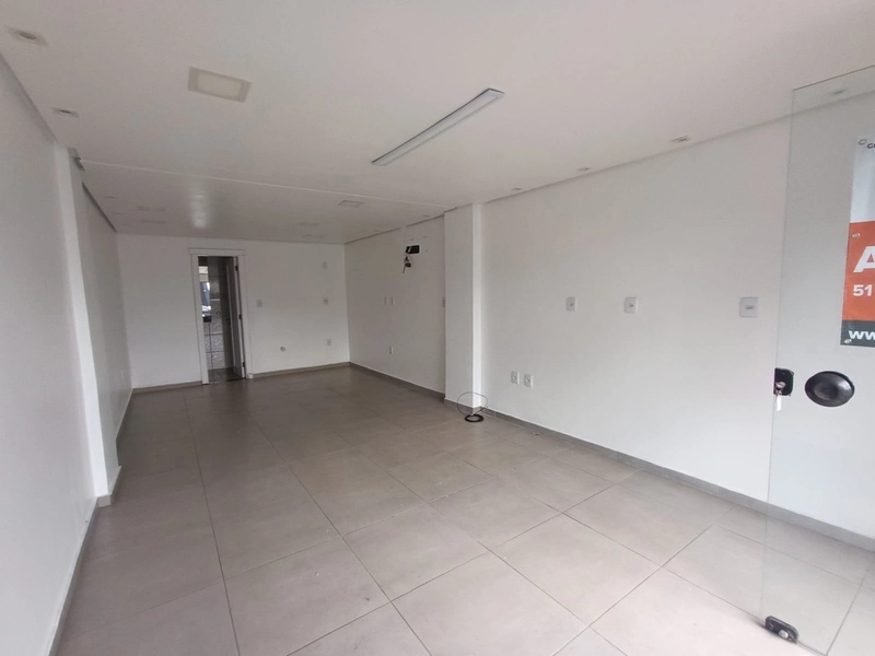 Excelente Loja Comercial com 47 m,² privativo Avenida Paraguassu Capão: 11ª foto da galeria de imagens do imóvel