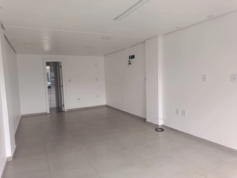 Excelente Loja Comercial com 47 m,² privativo Avenida Paraguassu Capão: 7ª foto da galeria de imagens do imóvel