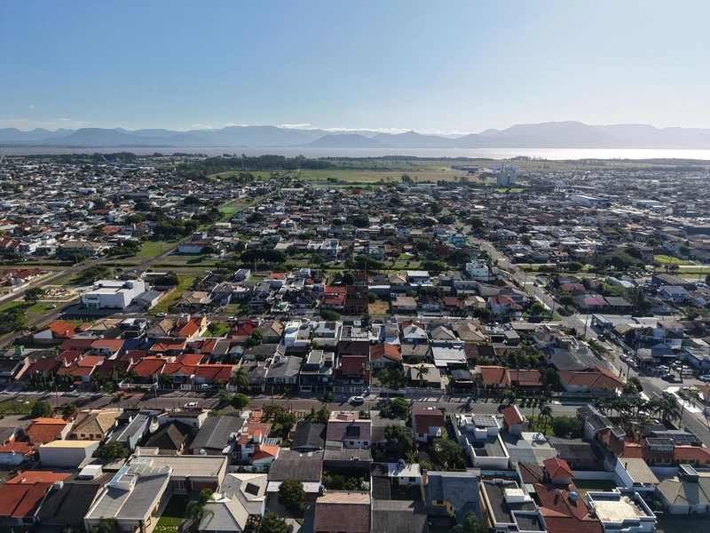 Casa de 3 dormitórios, próximo ao centro de Capão da Canoa: 28ª foto da galeria de imagens do imóvel