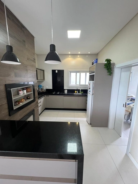 Casa Térrea 3 Dormitórios duas suítes ( Condomínio Dubai Resort ): 3ª foto da galeria de imagens do imóvel