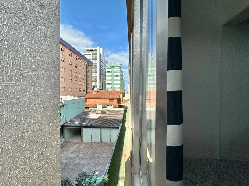 JK – Mobiliado e decorado com muito bom gosto locação anual: 12ª foto da galeria de imagens do imóvel