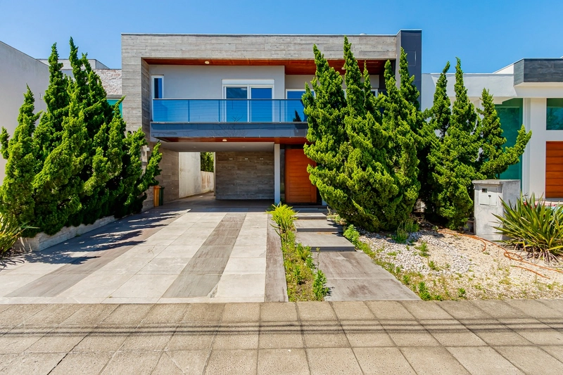 Sobrado 03 suítes Condado de Capão - Capão da Canoa