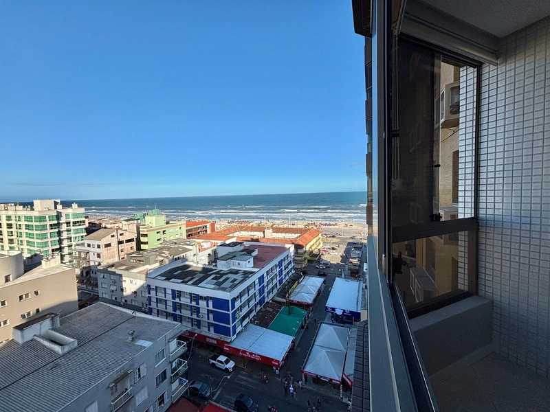 Apartamento 02 dormitórios Vista Mar no Centro de Capão da Canoa: 2ª foto da galeria de imagens do imóvel