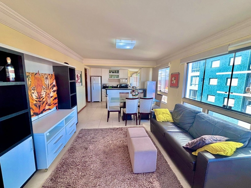 Apartamento 03 dormitórios vista eterna para o mar no Centro!: 2ª foto da galeria de imagens do imóvel