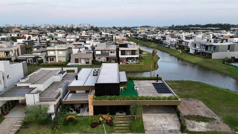 Casa térrea - 6 suítes - Condomínio Capão Ilhas - Capão da Canoa: 11ª foto da galeria de imagens do imóvel