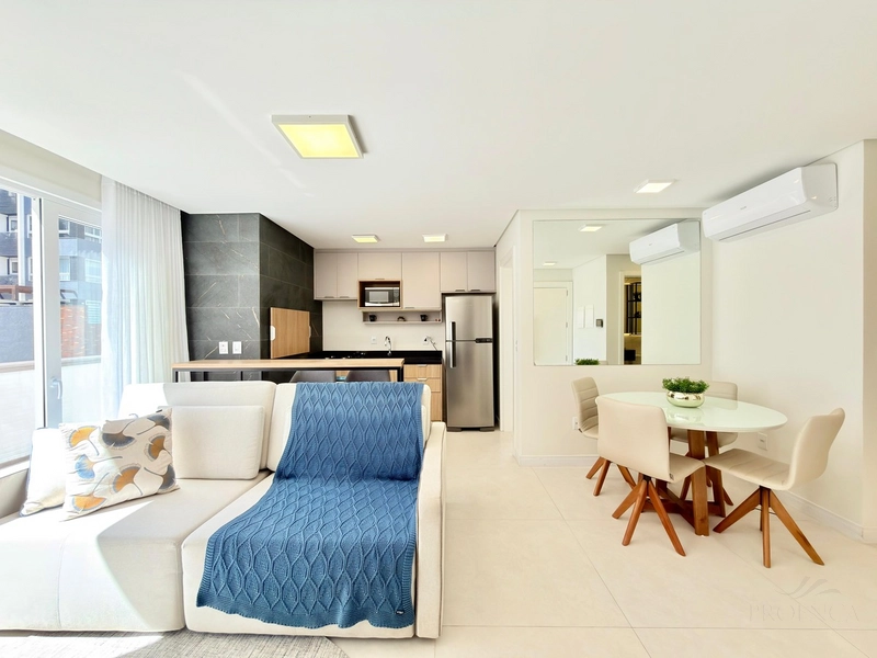 Apartamento de 2 Dormitórios com terraço ( Bairro Navegantes ): 4ª foto da galeria de imagens do imóvel