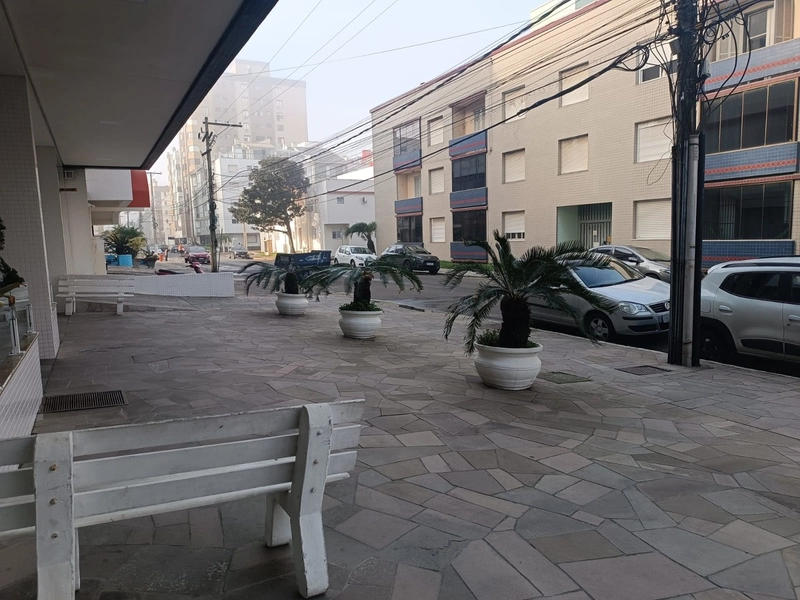 Loja com 40m² excelente localização praça Mini Golf Capão da Canoa: 6ª foto da galeria de imagens do imóvel