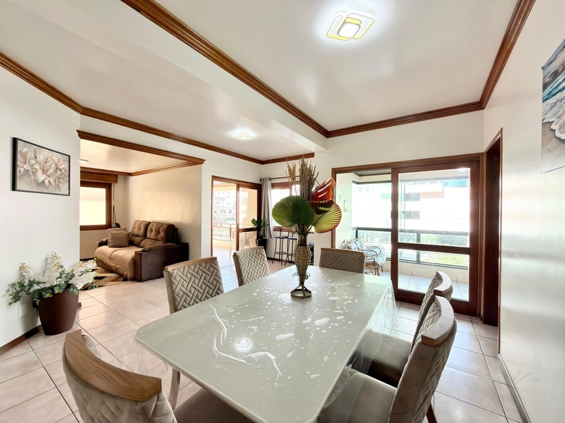 AMPLO APARTAMENTO FRENTE AVENIDA À VENDA: 7ª foto da galeria de imagens do imóvel