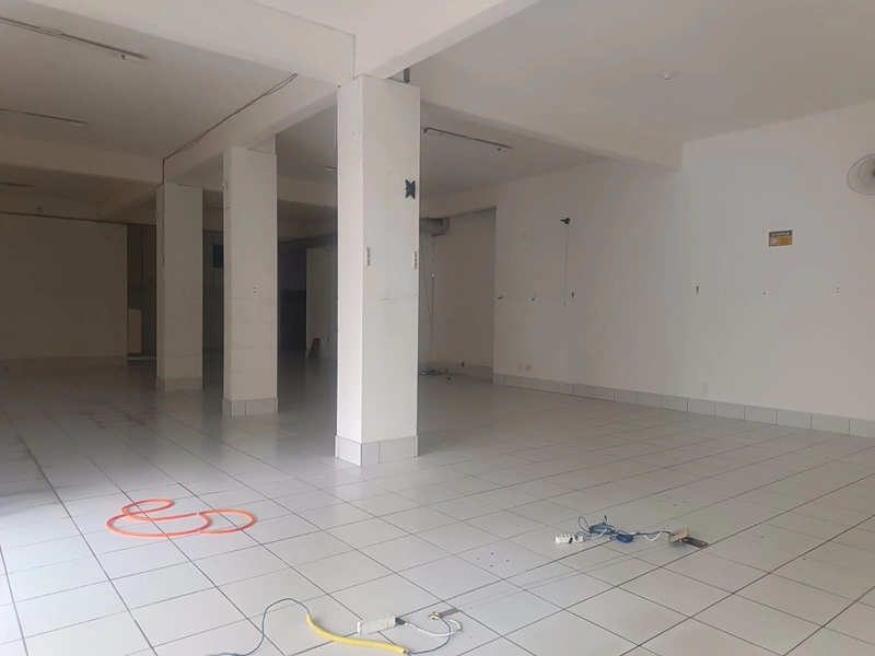 Ponto Comercial ideal para Supermercado, região em pleno crescimento: 5ª foto da galeria de imagens do imóvel
