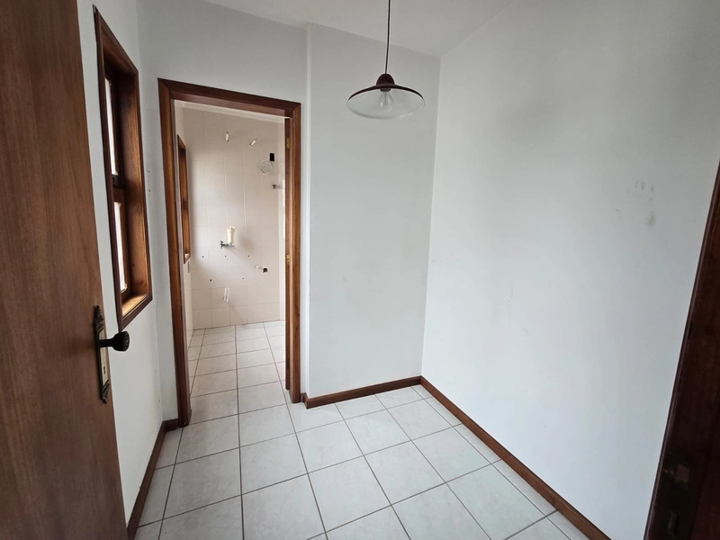 Apartamento de frente, 2 dormitórios, Centro de Capão da Canoa.: 10ª foto da galeria de imagens do imóvel