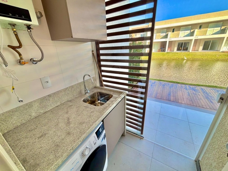 Casa Beira Lago 03 Dormitórios, 02 suítes, 60 x Direto: 13ª foto da galeria de imagens do imóvel