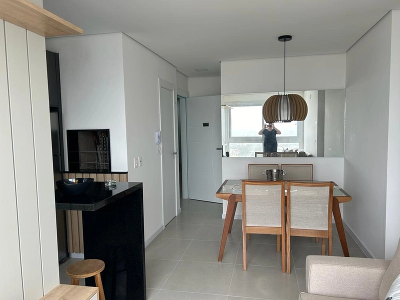 Apartamento de 2 Dormitórios Bairro Navegantes: 3ª foto da galeria de imagens do imóvel