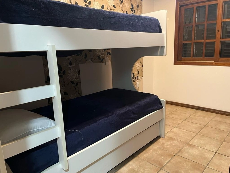 Casa 05 dormitórios com Piscina e Quiosque Temporada em Capão da Canoa: 21ª foto da galeria de imagens do imóvel