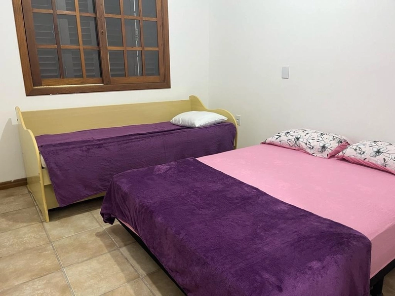 Casa 05 dormitórios com Piscina e Quiosque Temporada em Capão da Canoa: 18ª foto da galeria de imagens do imóvel