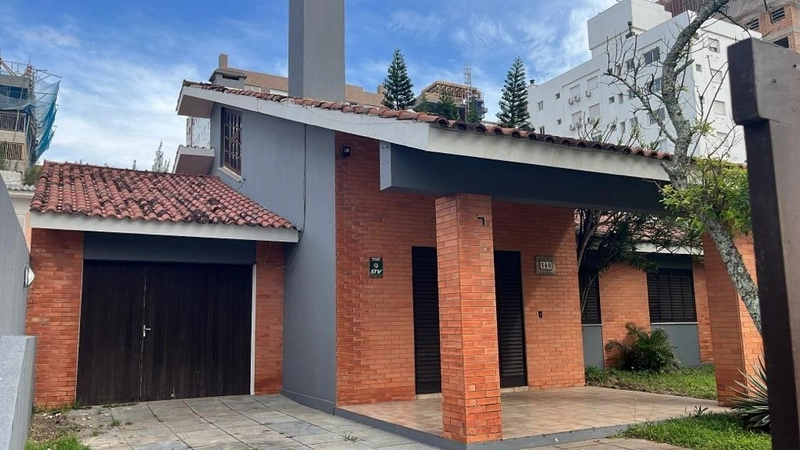 Casa 05 dormitórios com Piscina e Quiosque Temporada em Capão da Canoa: 29ª foto da galeria de imagens do imóvel