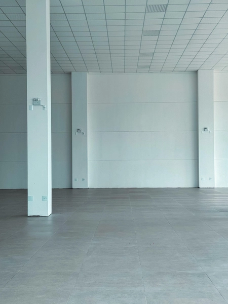 Loja comercial para locação com 97m² privativos Peri com Av. Central: 9ª foto da galeria de imagens do imóvel
