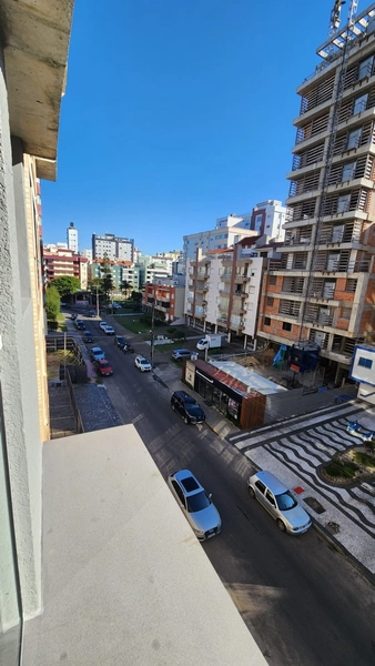 Apartamento de 3 Dormitórios com terraço ( Zona Nova ): 5ª foto da galeria de imagens do imóvel