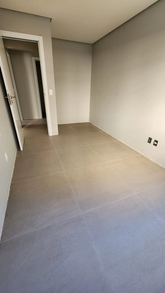 Apartamento de 3 Dormitórios com terraço ( Zona Nova ): 9ª foto da galeria de imagens do imóvel