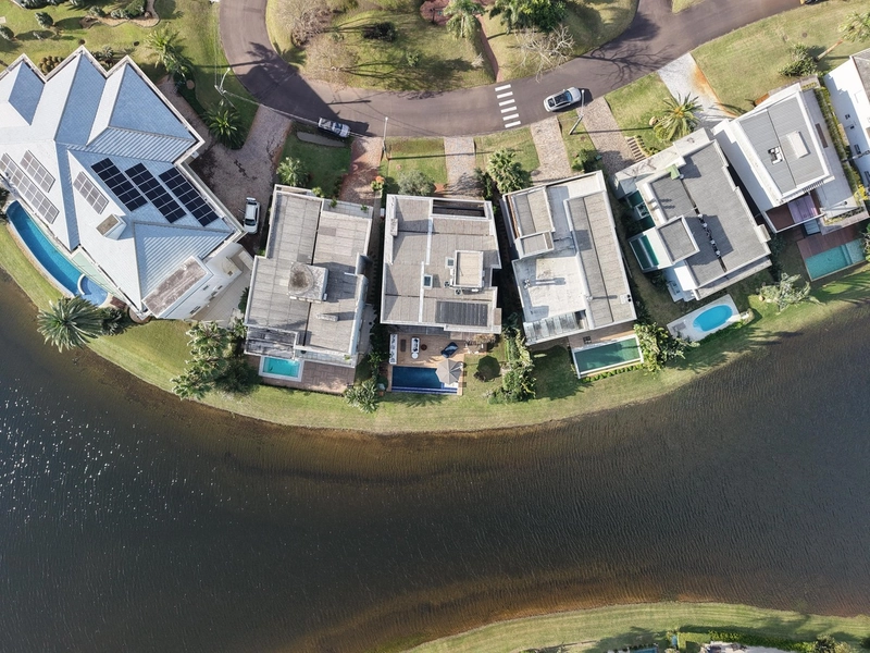 Sobrado - 06 suítes - Condomínio Enseada - Xangri-Lá: 6ª foto da galeria de imagens do imóvel