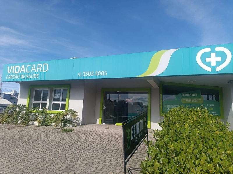 Casa Comercial ideal para clinicas na Av. Ubirajara Capão da Canoa: 2ª foto da galeria de imagens do imóvel