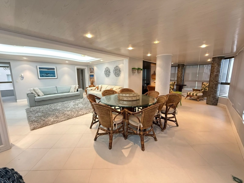 Apartamento com 04 dormitórios, beira mar, Capão da Canoa.: 6ª foto da galeria de imagens do imóvel