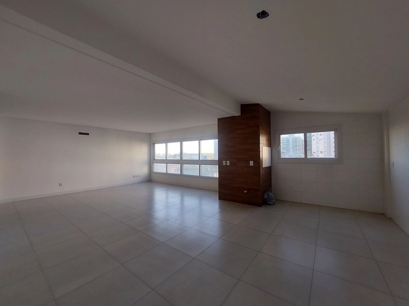 Amplo apartamento 3 dormitórios,1 suite,de frente, ZN, Capão da Canoa.: 8ª foto da galeria de imagens do imóvel