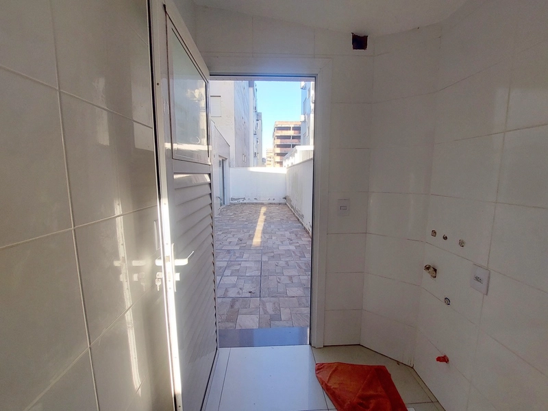 Amplo apartamento 3 dormitórios,1 suite,de frente, ZN, Capão da Canoa.: 8ª foto da galeria de imagens do imóvel