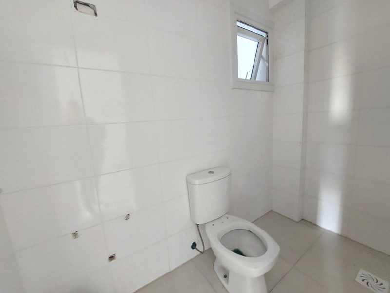 Amplo apartamento 3 dormitórios,1 suite,de frente, ZN, Capão da Canoa.: 9ª foto da galeria de imagens do imóvel