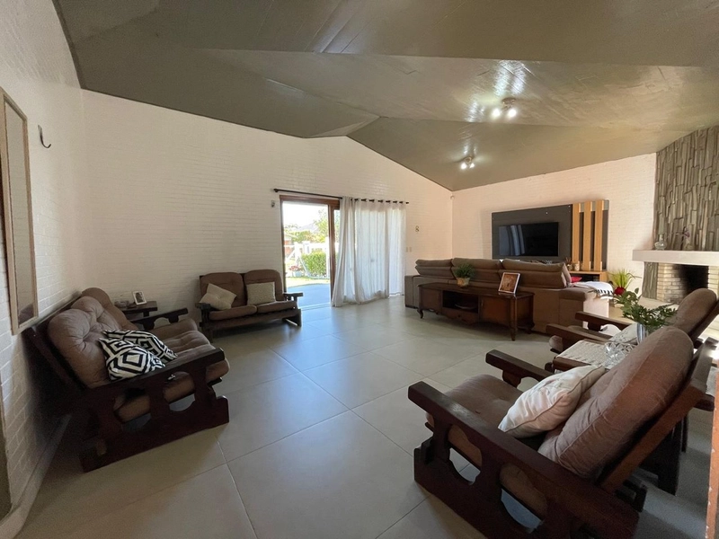 Casa 5 dormitórios no bairro Atlântida Xangrila: 7ª foto da galeria de imagens do imóvel