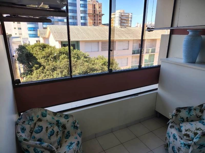 Oportunidade em Capão da Canoa, JK super amplo, com box no Centro.: 3ª foto da galeria de imagens do imóvel