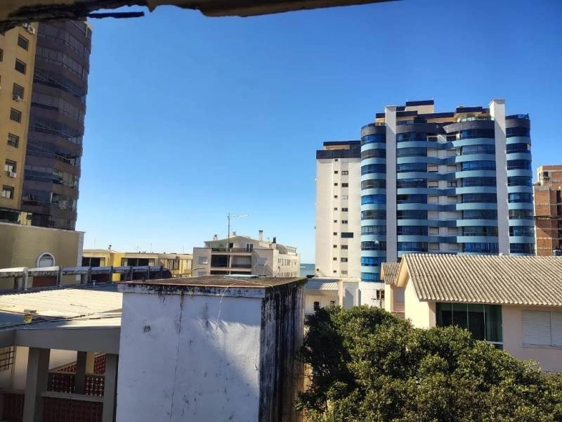 Oportunidade em Capão da Canoa, JK super amplo, com box no Centro.: 10ª foto da galeria de imagens do imóvel