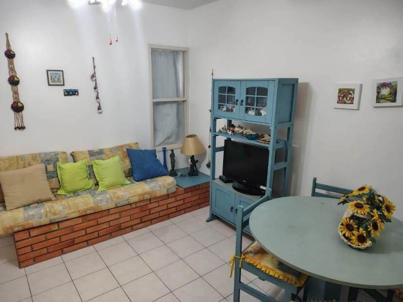 Oportunidade em Capão da Canoa, JK super amplo, com box no Centro.: 5ª foto da galeria de imagens do imóvel