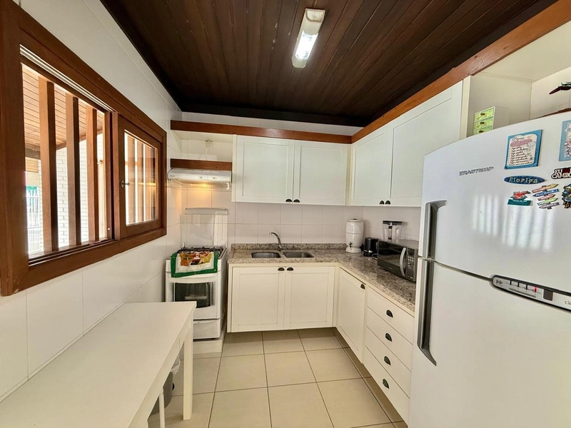 Casa 5 dormitórios, 3 banheiros, 3 quadras do Mar, Atlântida Xangri-lá: 25ª foto da galeria de imagens do imóvel
