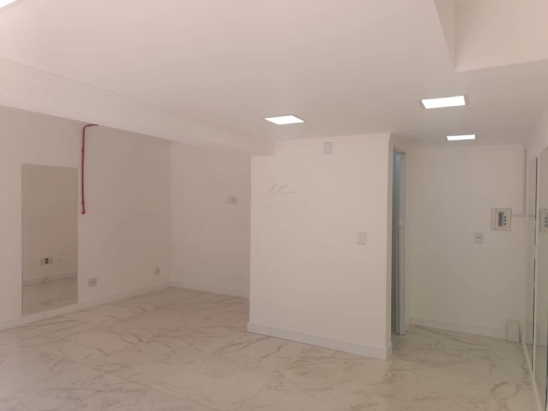 Excelente lojas comerciais, a 01 quadra do mar Centro Capão da Canoa: 7ª foto da galeria de imagens do imóvel