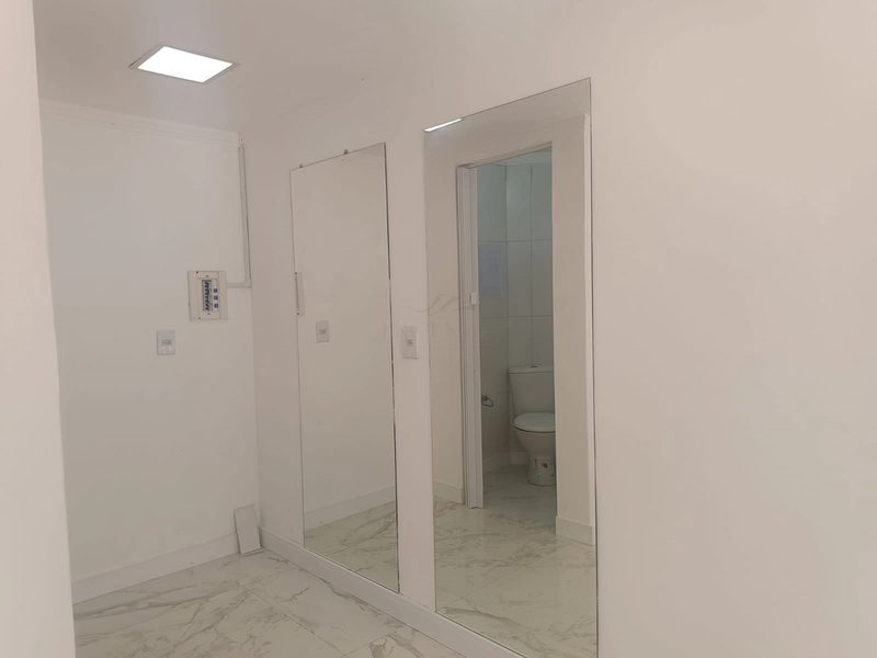 Excelente lojas comerciais, a 01 quadra do mar Centro Capão da Canoa: 5ª foto da galeria de imagens do imóvel