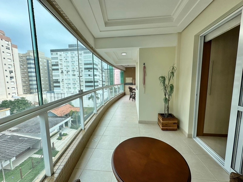 Apartamento 2 dormitórios, mob e decor, box, Capão da Canoa.: 25ª foto da galeria de imagens do imóvel