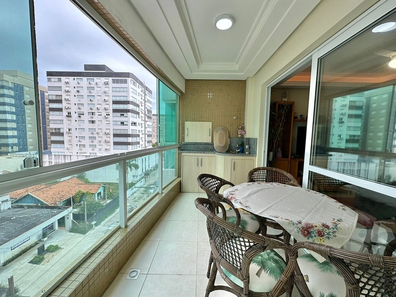 Apartamento 2 dormitórios, mob e decor, box, Capão da Canoa.: 26ª foto da galeria de imagens do imóvel