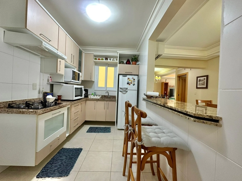 Apartamento 2 dormitórios, mob e decor, box, Capão da Canoa.: 33ª foto da galeria de imagens do imóvel