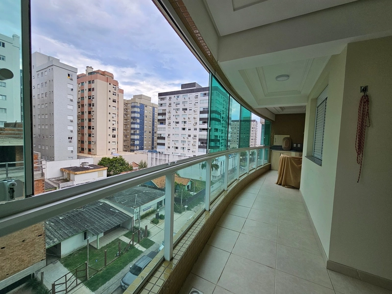 Apartamento 2 dormitórios, mob e decor, box, Capão da Canoa.: 7ª foto da galeria de imagens do imóvel