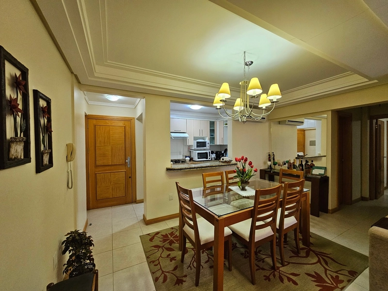 Apartamento 2 dormitórios, mob e decor, box, Capão da Canoa.: 10ª foto da galeria de imagens do imóvel