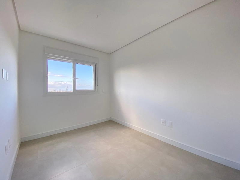 APARTAMENTO 02 SUÍTES - VISTA PARA O MAR!! ( Lisboa ): 13ª foto da galeria de imagens do imóvel