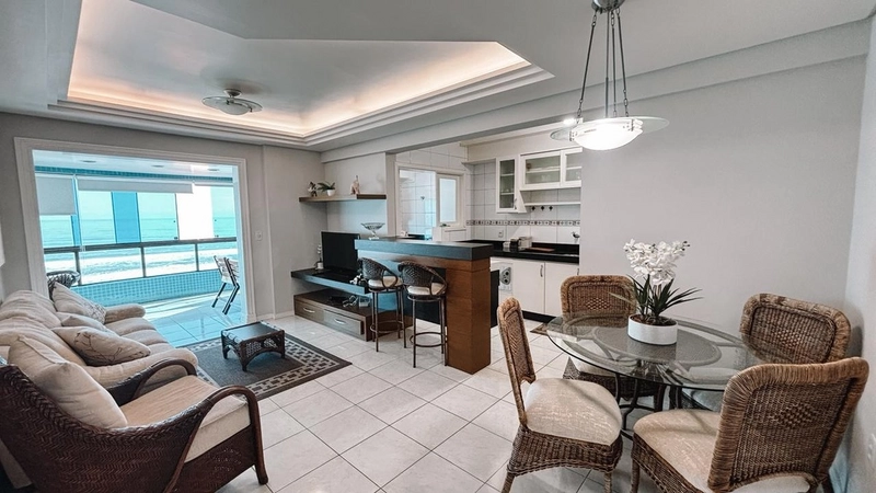 ALUGUEL DE TEMPORADA | Apartamento 02 dormitórios com vista para o mar